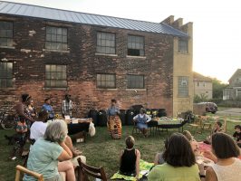 2019-Fixer-Upper-Supper-Club-w-Sun-1